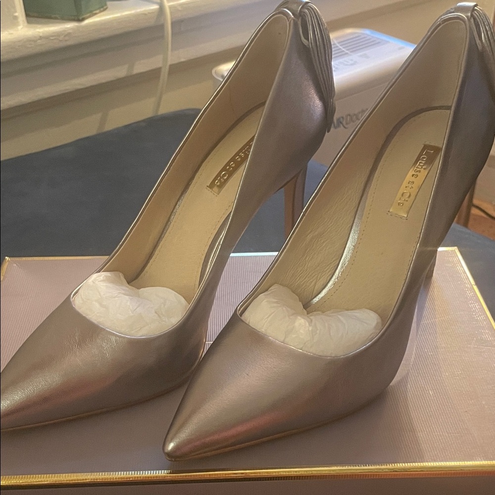 Louise et Cie Women's Pewter Heels